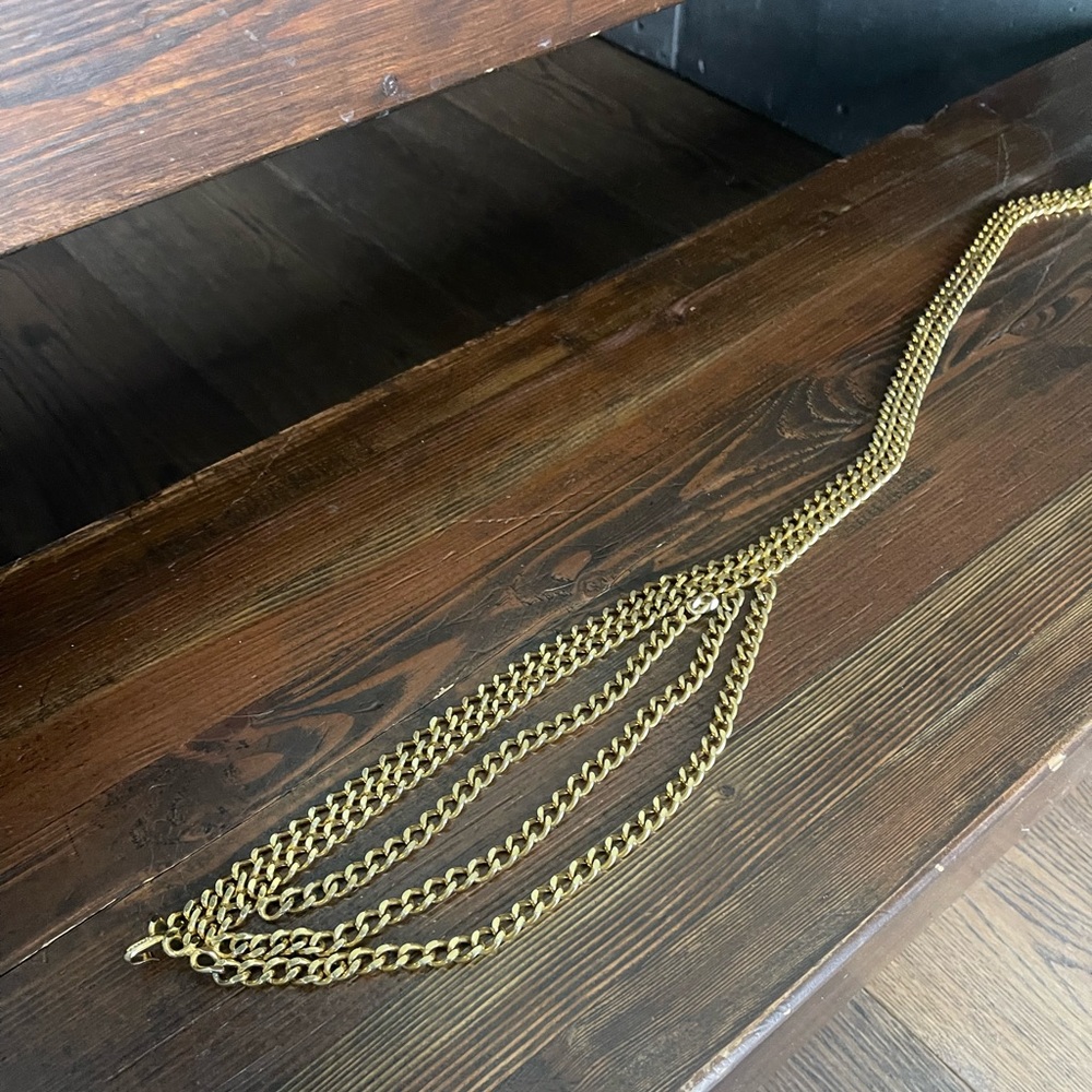 CHANEL belt, Hundred percent authentic.